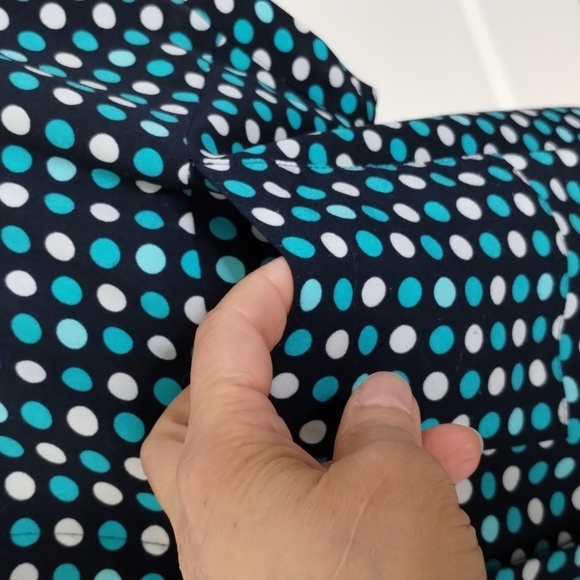 Van Heusen dark navy turquoise polka dot capped sleeve size large blouse - Picture 3 of 13